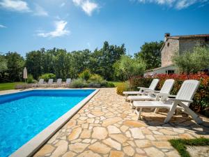 Apartment Fiore-2 by Interhome 