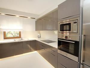 Holiday Home Villa Mustra by Interhome