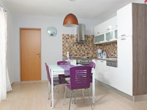 Holiday Home Vinka by Interhome