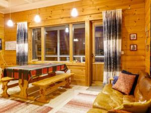 Holiday Home Äkäsjärven lomamökit 3 by Interhome