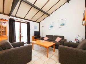 Holiday Home Duinhuis 131 with parking by Interhome