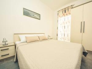 Apartment Snježana-3 by Interhome 