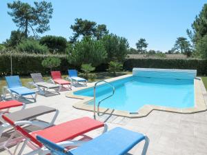 Maisons de vacances Holiday Home Les Acacias by Interhome : photos des chambres