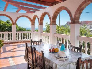 Holiday Home Amanecer by Interhome