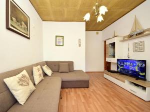 Holiday Home Villa Bay View by Interhome