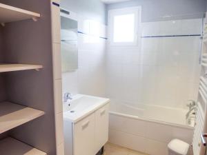 Appartements Apartment Amigorena-1 by Interhome : photos des chambres