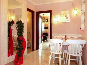 Apartment Dilly-2 by Interhome