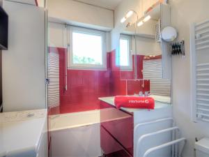 Apartment Le Parc de La Ronceray-1 by Interhome