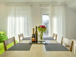 Holiday Home Dario by Interhome