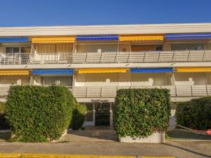 Apartment Le Beach Garden by Interhome