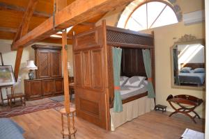 B&B / Chambres d'hotes Le Moulin Renove : Chambre Familiale