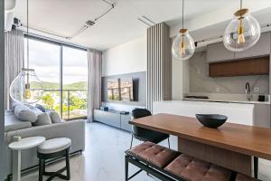 WI-FI 300MB | Rooftop com Piscina em Jurerê #JA15