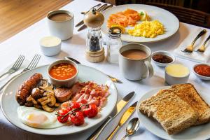 Cusgarne Manor boutique B&B - adults only