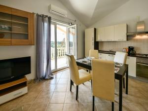 Apartment Milin-4 by Interhome