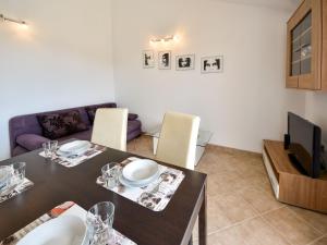 Apartment Milin-4 by Interhome