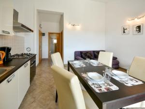 Apartment Milin-4 by Interhome