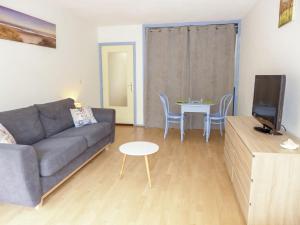 Studio Les Amphores-5 by Interhome