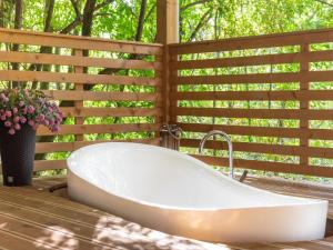 Holiday Home Klen 2 by Interhome