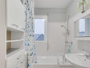 Appartements Apartment Le Hoche by Interhome : photos des chambres