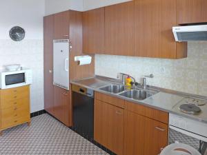 Apartment Clairière des Barzettes B14 by Interhome