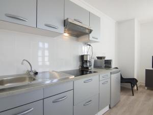 Appartements Apartment Le Petit Robinson-8 by Interhome : photos des chambres