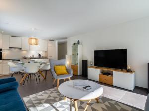 Apartment Terrasse by Interhome