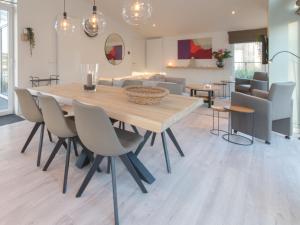 Holiday Home Ruisweg 109 by Interhome