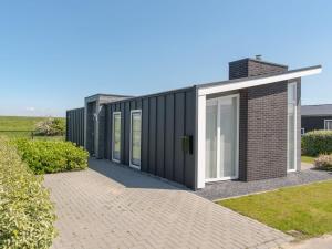 Holiday Home Ruisweg 71 by Interhome - 4-star hotels in Wemeldinge