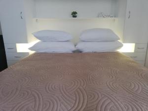 Lux apartmani Dunja Kopaonik Čardaci - WHITE