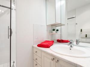 Appartements Apartment Le Parc du Prieure by Interhome : photos des chambres