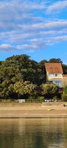 Maisons de vacances Maison de 4 chambres a Fouras a 10 m de la plage avec vue sur la mer jardin clos et wifi : photos des chambres