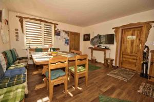 Konie2 Pokoje Gościnne