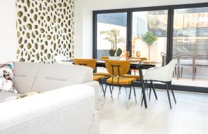 James Place at Castle Cottage