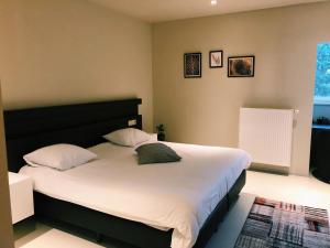 Auberge du Vieux Cedre, Enghien-Belgique