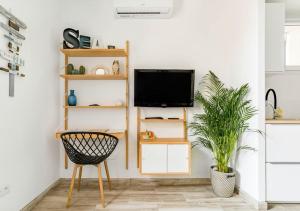 Les Bords de lEstaque x Studio Braque