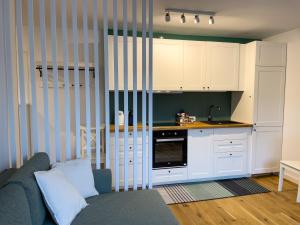 URBAN APARTMENTS COSY No 4, FREE PRIVATE PARKING, Self CHECK-IN