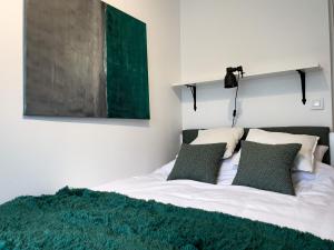 URBAN APARTMENTS COSY No 4, FREE PRIVATE PARKING, Self CHECK-IN