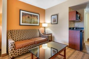 Queen Suite with Two Queen Beds room in Best Western Plus Flagler Beach Area Inn & Suites