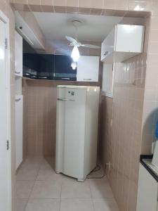 APARTAMENTO BEIRA MAR- Praia do Forte EXCELENTE PARA TEMPORADA!!