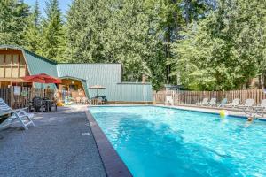 Sandy River Serenade