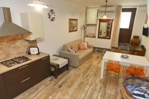 Wine House (by Vacation Service)