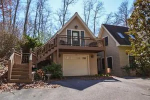 Green Gables Getaway - Lake Junaluska