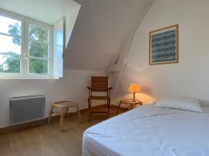 REF 001 - Belle maison avec jardin pour six personnes KERNERS ARZON