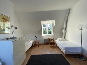 REF 001 - Belle maison avec jardin pour six personnes KERNERS ARZON