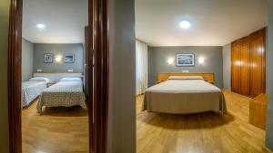 Classic Quadruple Room room in Hotel Europa