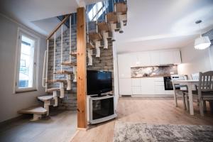 Cabin Guesthouse with free parking