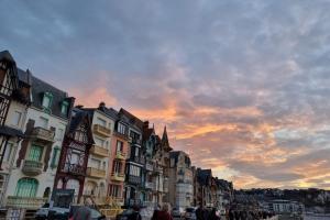 Maisons de vacances MD52 - Charmante maison avec jardin et stationnement : photos des chambres