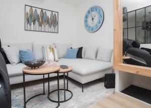Traumblick mit Massagesessel, Infrarotpanel, Panoramablick, Balkon