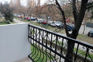 Spacious modern apartment Aerodrom