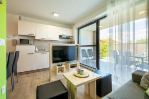 Apartmaji BANONIA " Poletni vetrc "